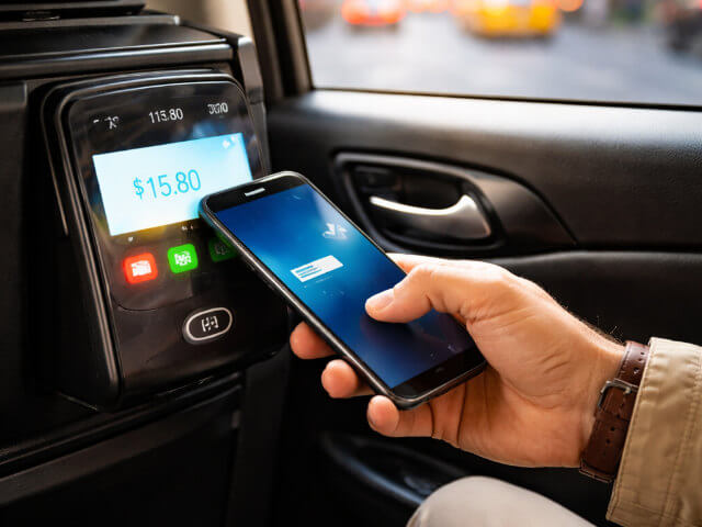 How to Pay for Taxis Abroad